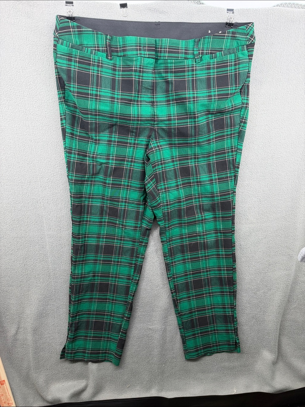 Lane Bryant Green and Black Plaid Straight-Leg Pants A37